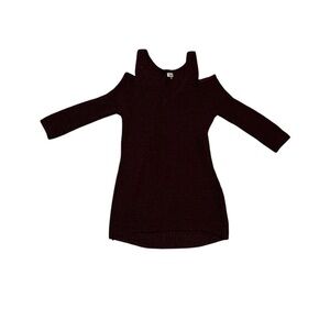 Woman’s Burgundy Sweater